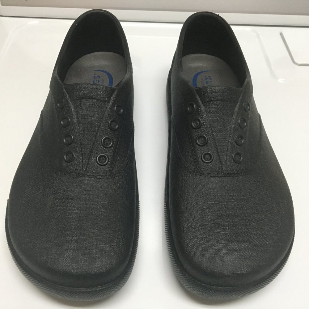 Klogs Footwear Men's Shark Closed Back Chef Clog, Black, Size 13